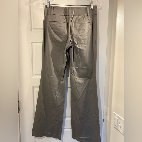 Ann Taylor gray pant suit - Picture 3 of 9